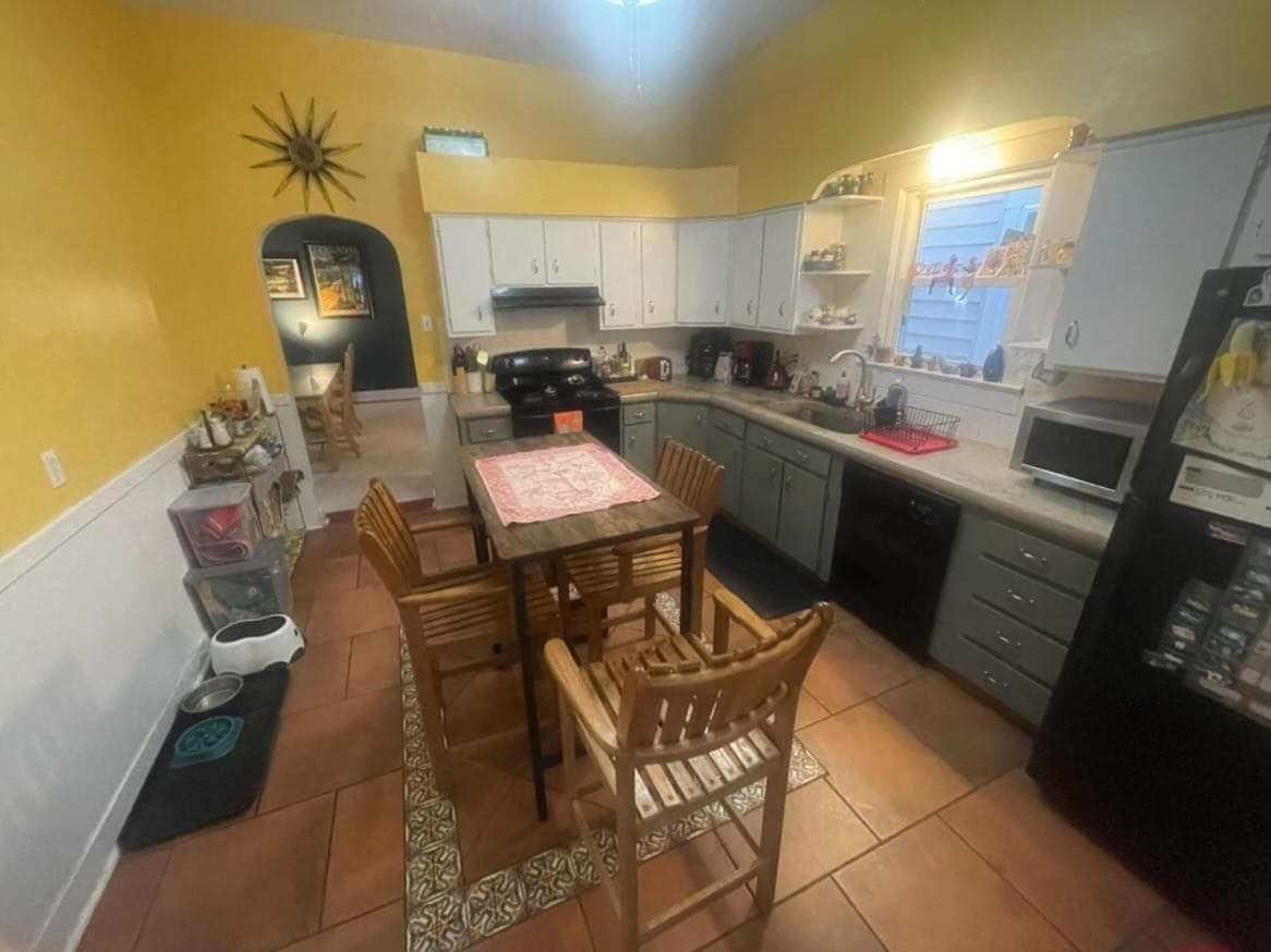 Homestay Small In Quirky *